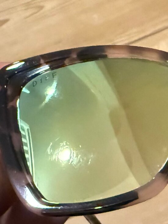 Diff Becky II HM-TF30P 56-17-146 PRC Polarized Cateye Sunglasses main image 13